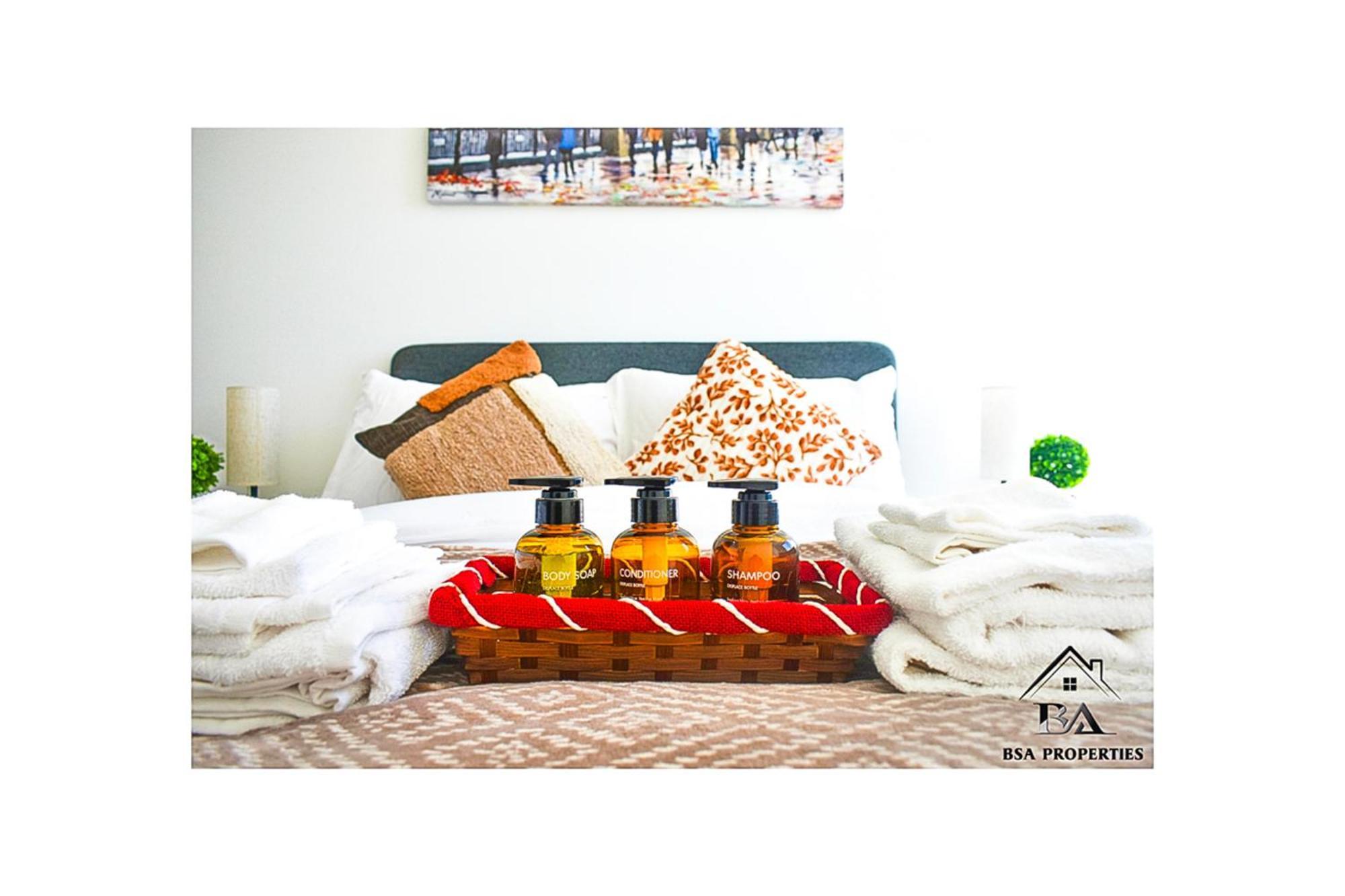 City Centre Apartment Close To Ascot & Legoland Sleep Upto 4 Guests - Parking On Request! Bracknell Kültér fotó