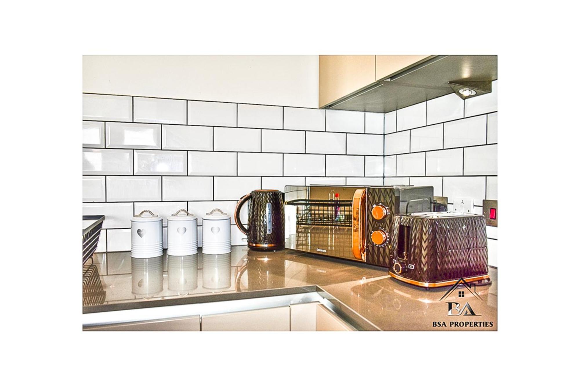 City Centre Apartment Close To Ascot & Legoland Sleep Upto 4 Guests - Parking On Request! Bracknell Kültér fotó