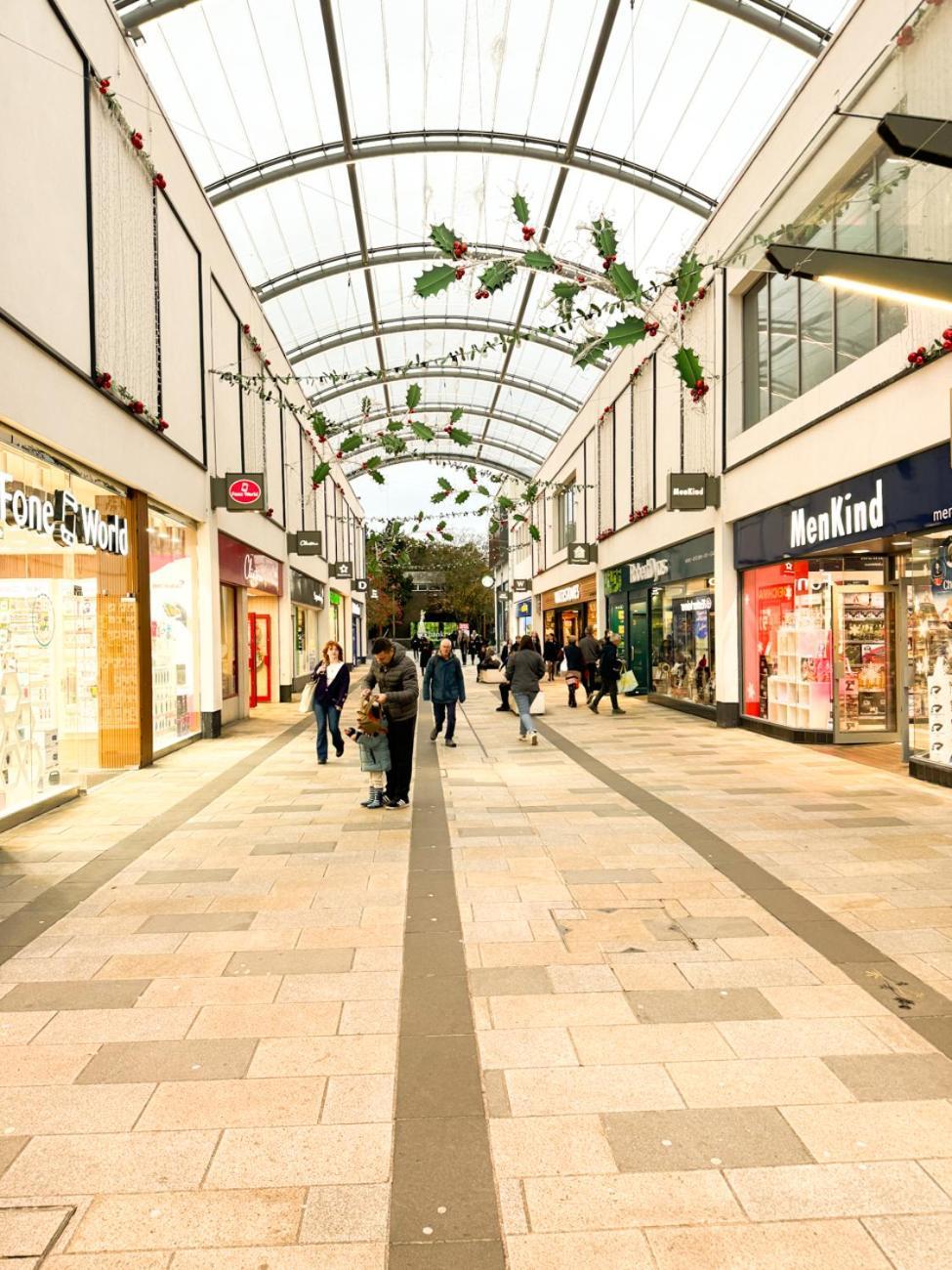 City Centre Apartment Close To Ascot & Legoland Sleep Upto 4 Guests - Parking On Request! Bracknell Kültér fotó